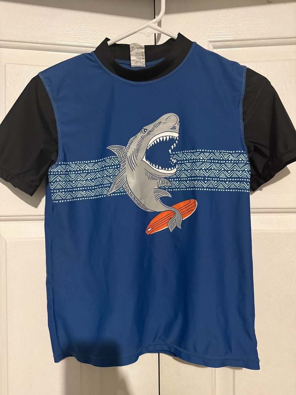 Phibee Boys Shark Surfing Rash Guard Swim Shirt Size 8